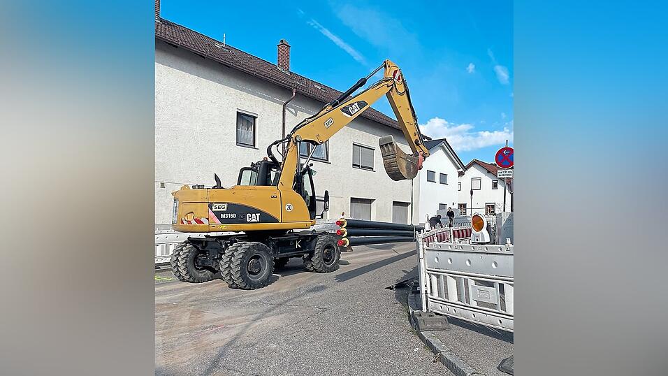 Mit der Baumaßnahme wurde die bestehende Nahwärmeinfrastruktur gezielt erweitert. Mit der Baumaßnahme wurde die bestehende Nahwärmeinfrastruktur gezielt erweitert.