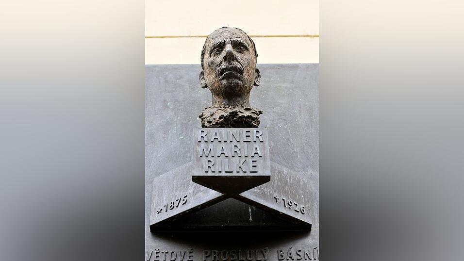 Nach der Trennung seiner Eltern verdunkelte sich Rilkes Erinnerung an Prag.