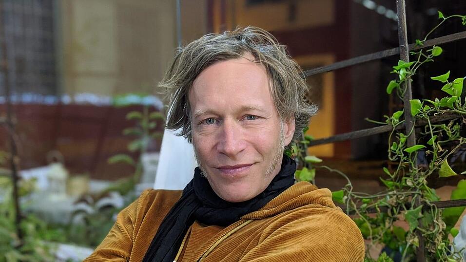 Clubbetreiber Olli Zilk bekommt am 23. November in München die Pop-Raute verliehen. Clubbetreiber Olli Zilk bekommt am 23. November in München die Pop-Raute verliehen.