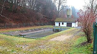 Die Tage der Kläranlage in Attenhofen sind gezählt. Das Abwasser aus der Gemeinde soll zukünftig in Mainburg gereinigt werden. Die Tage der Kläranlage in Attenhofen sind gezählt. Das Abwasser aus der Gemeinde soll zukünftig in Mainburg gereinigt werden.