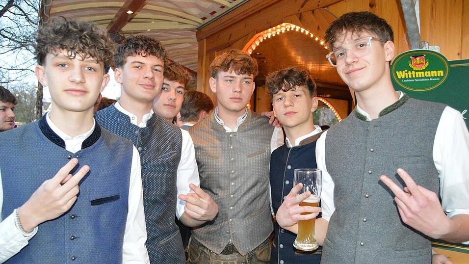 Viele Landshuter feierten am Freitag auf der Dult.&nbsp;