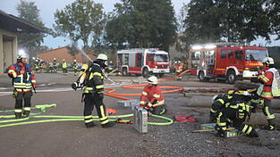 Die Zusammenarbeit der fünf Gemeindefeuerwehren klappte hervorragend.