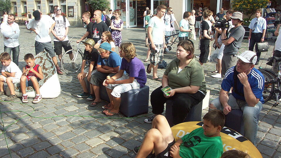 Blick hinter die Kulissen bei on3-südwild. (Foto: Meike Weinzierl) Blick hinter die Kulissen bei on3-südwild. (Foto: Meike Weinzierl)