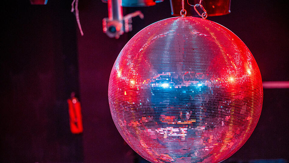 Der Vorfall ereignete sich in einer Disco in Straubing. (Symbolbild) Der Vorfall ereignete sich in einer Disco in Straubing. (Symbolbild)