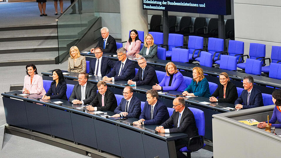 Das neue Kabinett unter Friedrich Merz. 