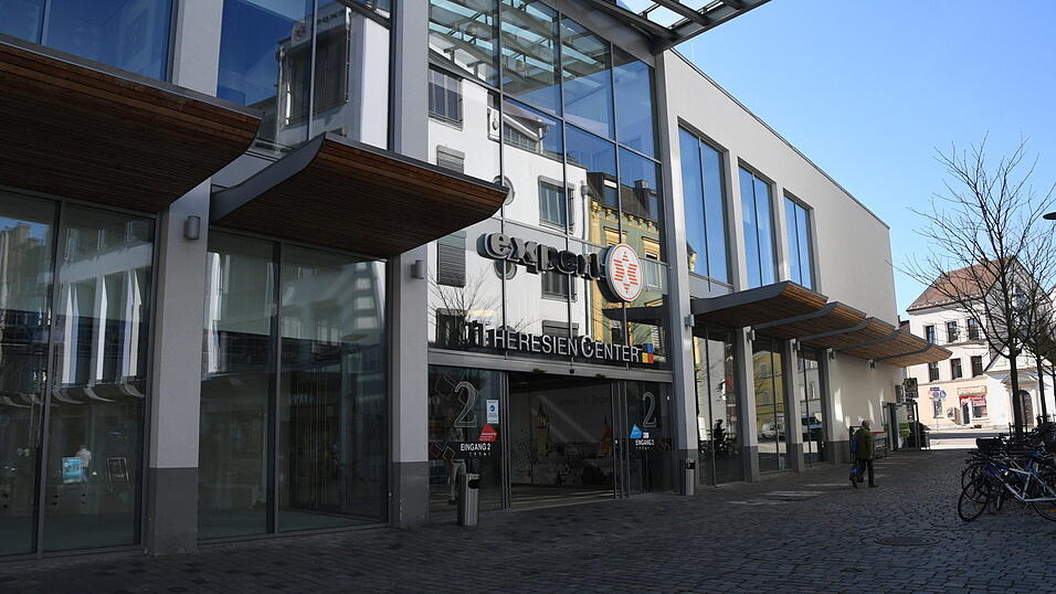 Das Theresien-Center am Oberen-Thor-Platz.