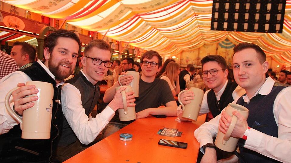 Die sch&ouml;nsten Bilder vom 21. Starkbierfest in Landshut.